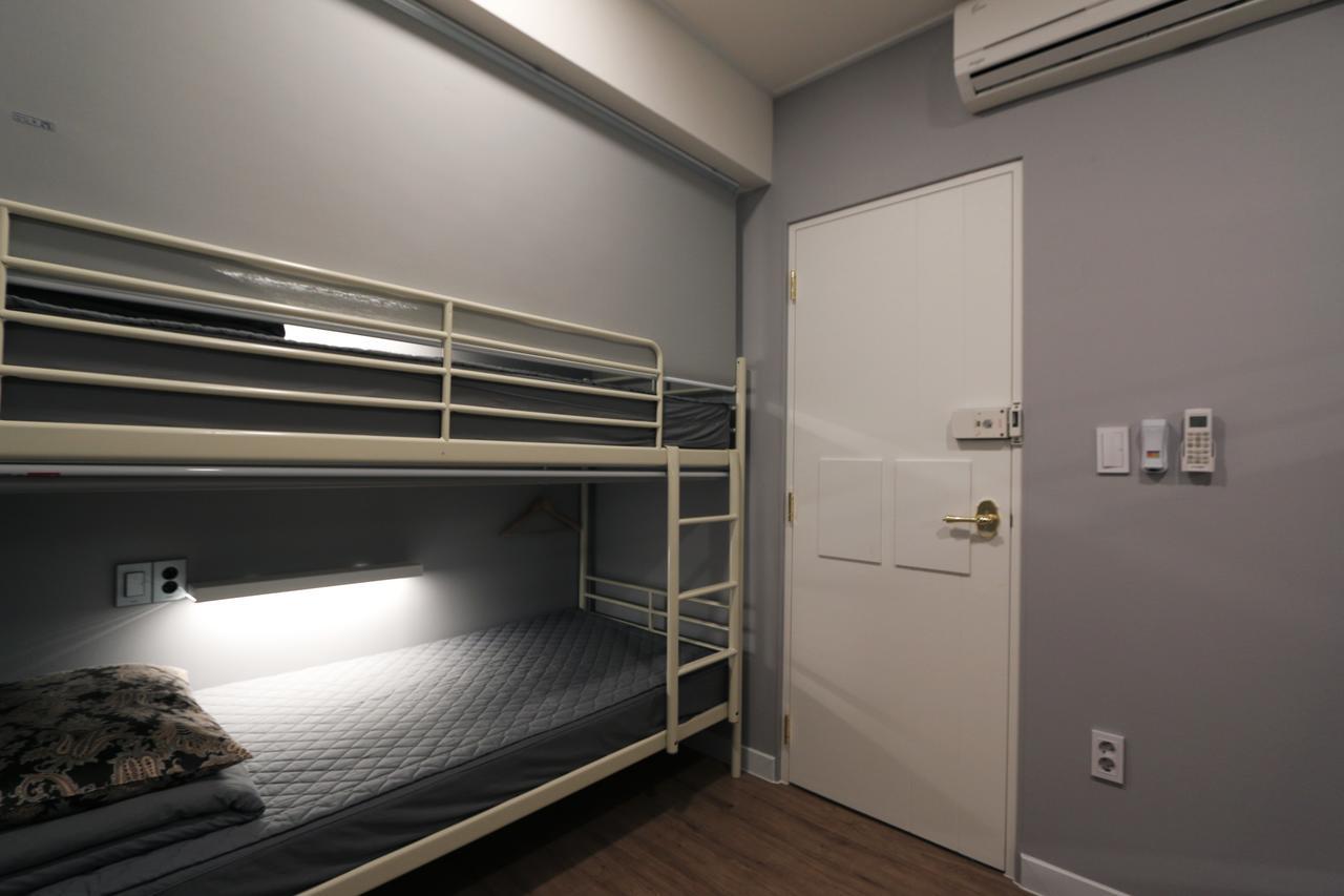 Blueboat Hostel Haeundae Busan Buitenkant foto