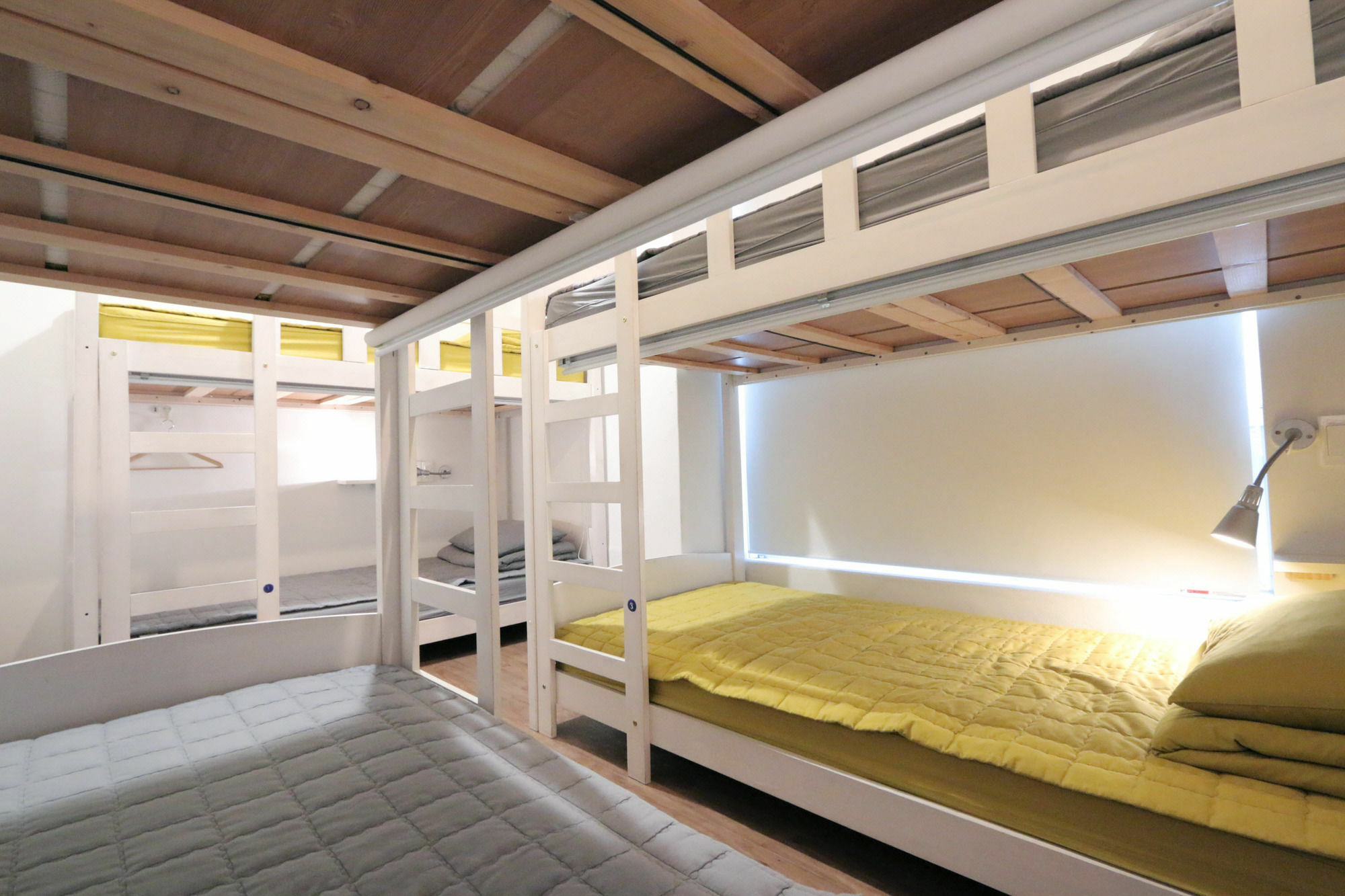 Blueboat Hostel Haeundae Busan Buitenkant foto