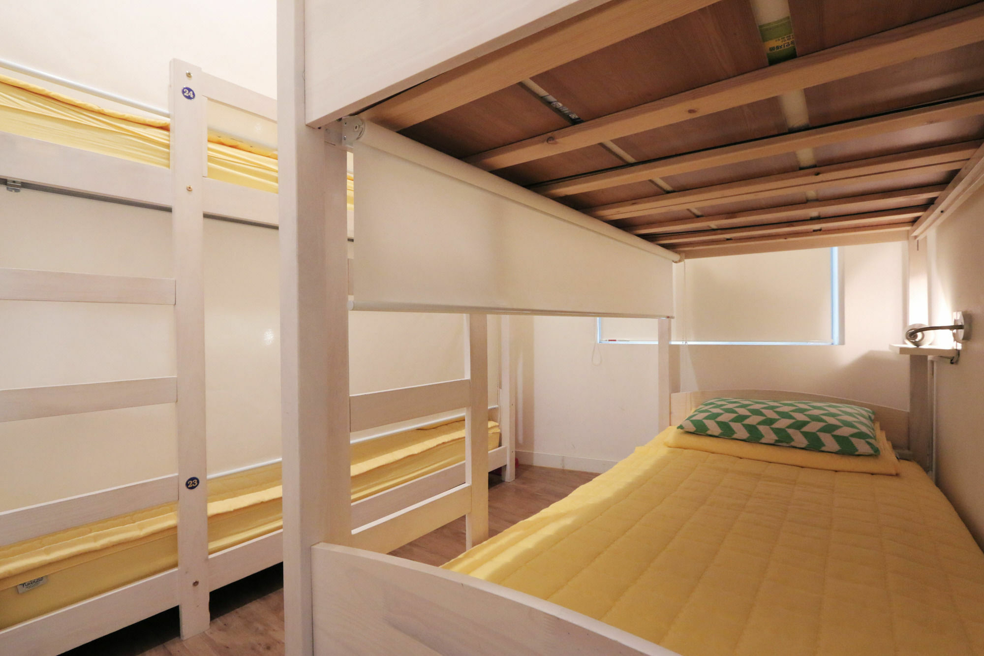 Blueboat Hostel Haeundae Busan Buitenkant foto